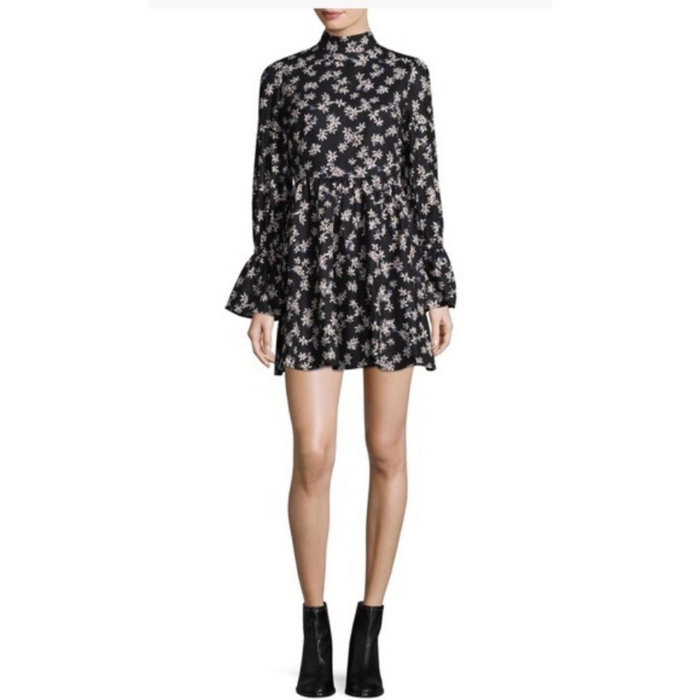 Lucca Couture Zoe Keyhole Mini Dress‎ L